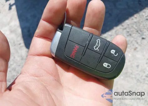 2015 Chrysler 200 Limited from USA, damaged, VIN 1C3CCCAB9FN537004